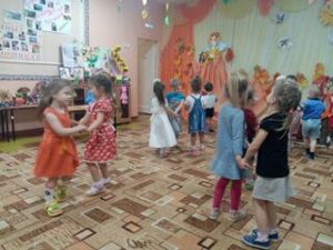 день матери