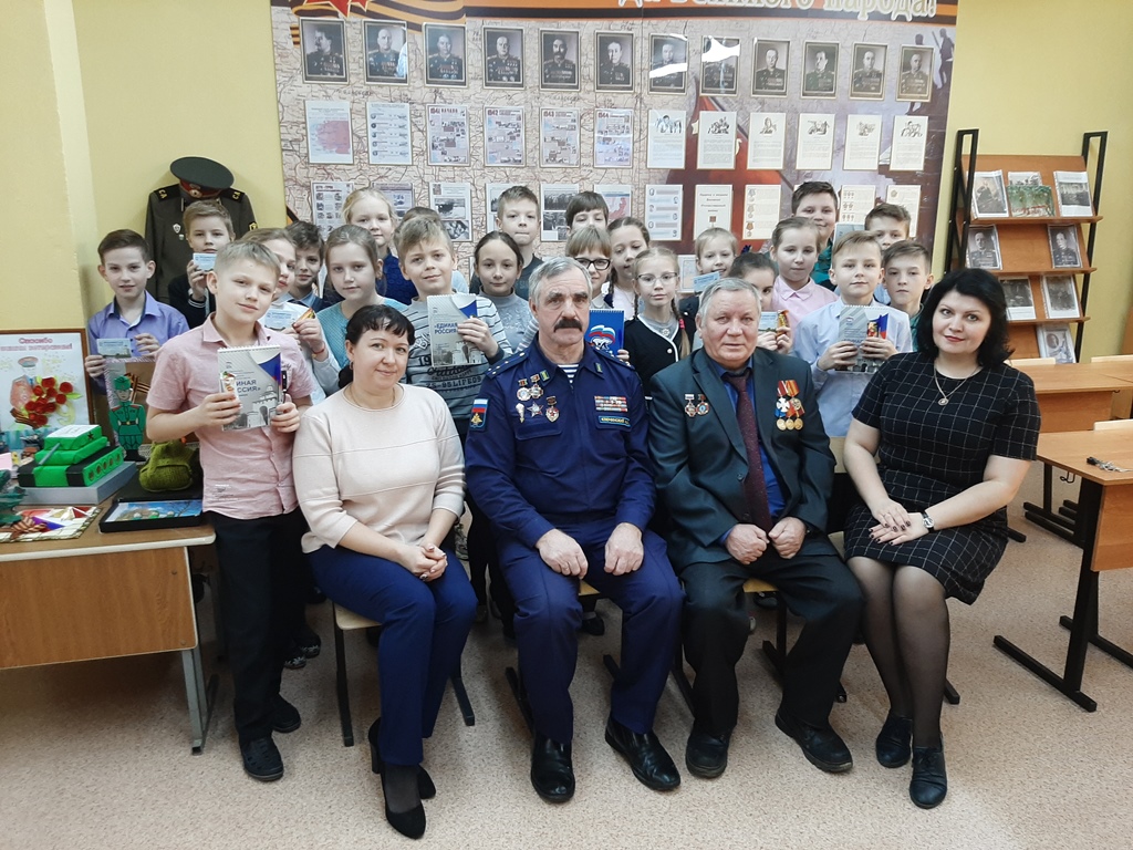 Кто должен Родину защищать?!